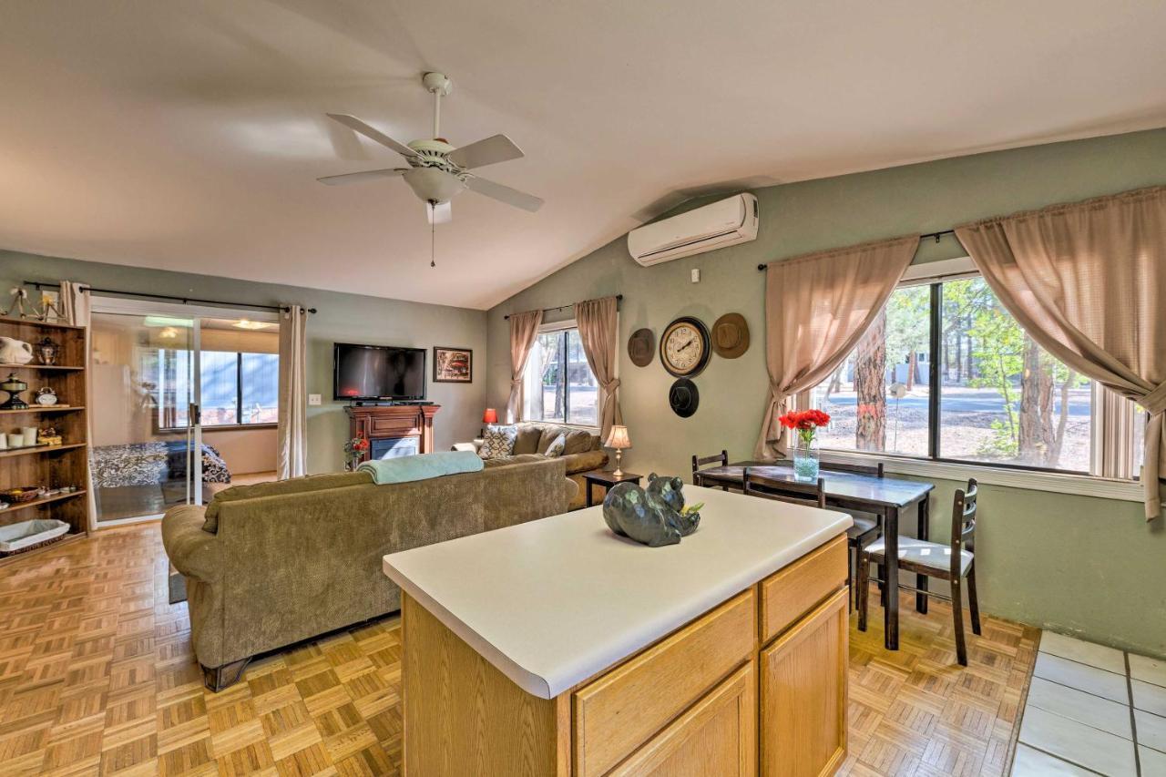 Show Low Home With Deck And Fire Pit, Near Trails Exterior foto